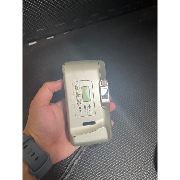 Olympus Stylus 150 Point & Shoot 35mm All Weather AF Zoom Film Camera W Strap - Picture 7 of 8